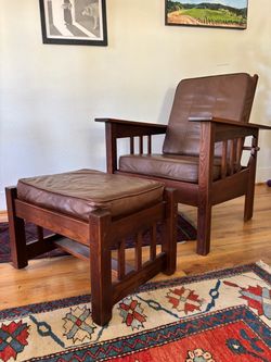 Mission style arm chair