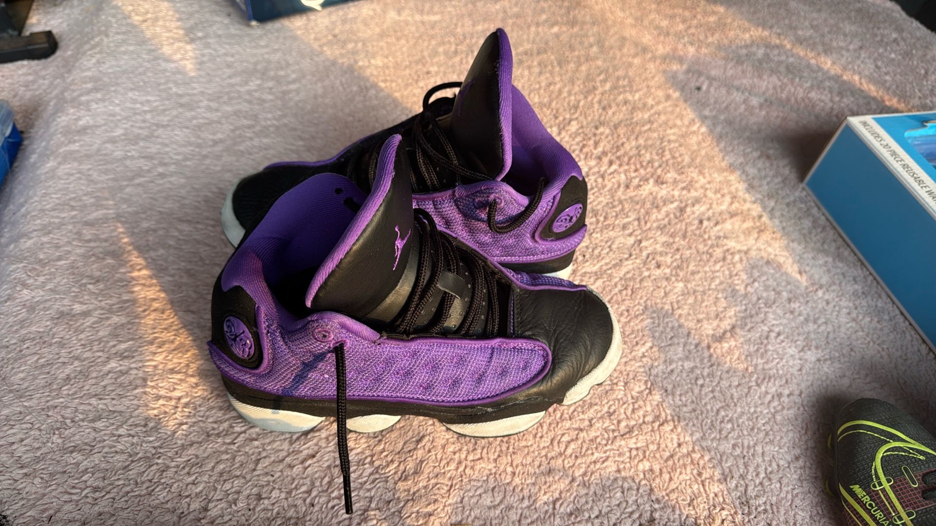 Jordan Youth Size 3.5Y