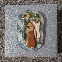 vintage women's brooches pin