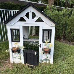 Backyard Black and White Wood Kids Playhouse