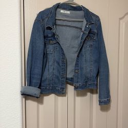 Jean Jacket Size XL. Gently Used. 