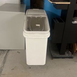Rice Dispenser