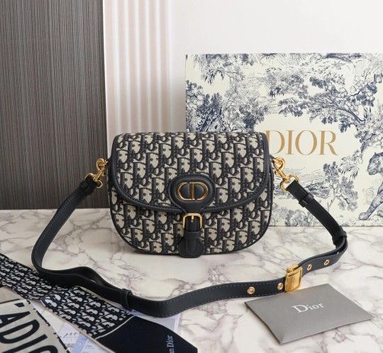 Dior Bobby Bag Medium – Oblique Canvas, Navy, Gold Hardware