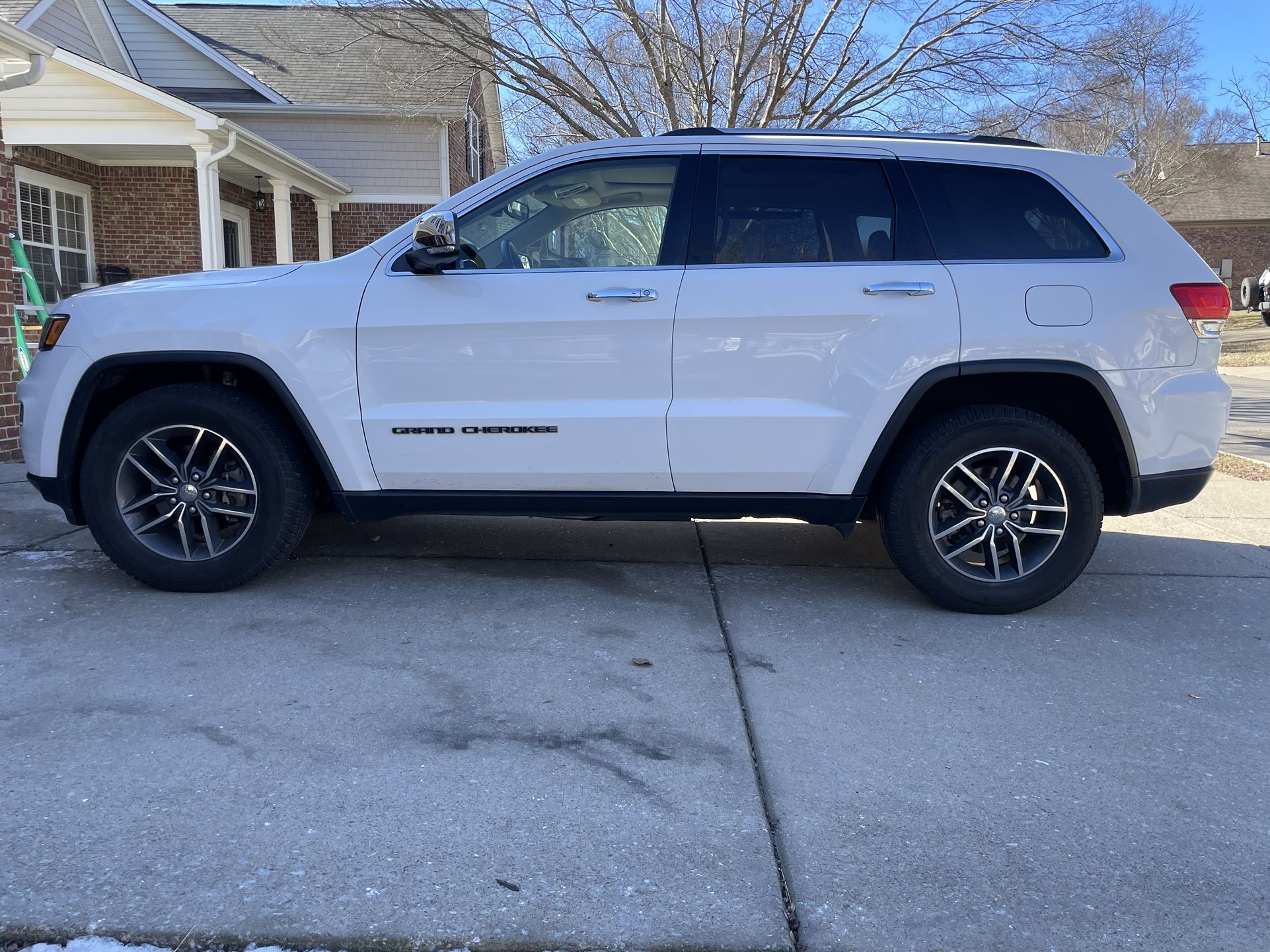 2017 Jeep Grand Cherokee