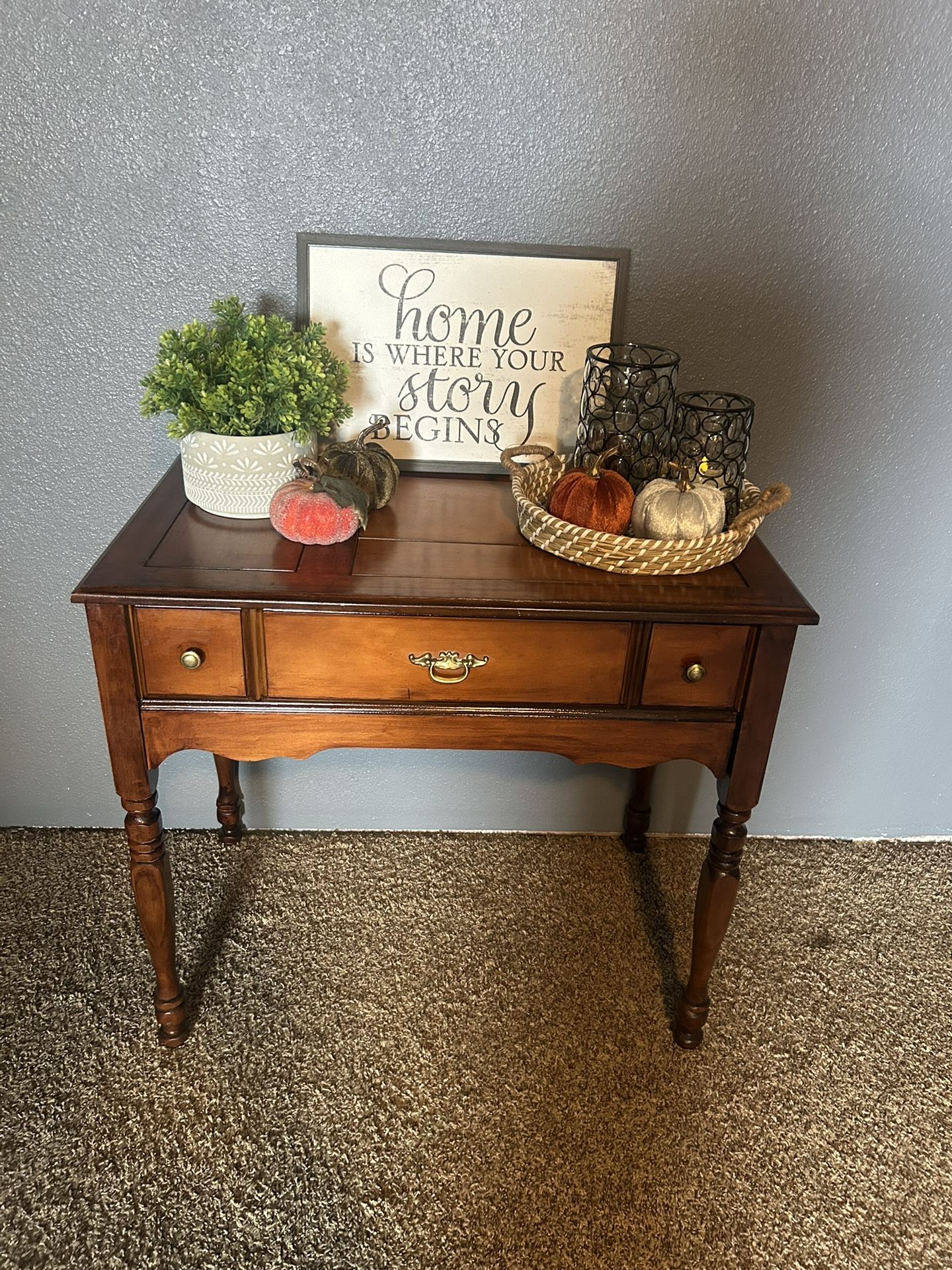 Nice Accent Table