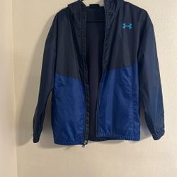 UNDER ARMOUR Kids jacket size L 