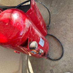 Crafts Man Compressors 