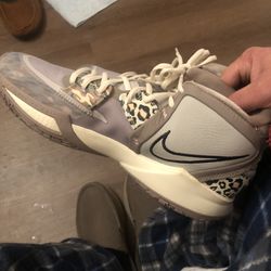  Nike Kyrie Infinity Leopard Camo 