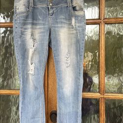 Almost Famous Womens Blue Cotton 41 x 31 Distressed Tapered Jeans Size 20W