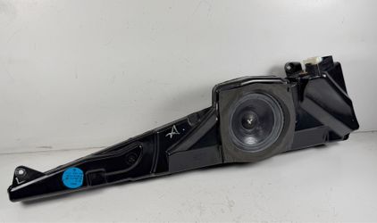 DRIVER FRONT DOOR SPEAKER BMW E39 540i 530i 528i
