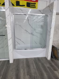 Bathtub And Glass Doors