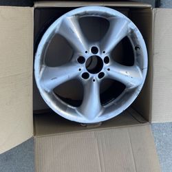 Mercedes C230  225/45/17 Tire Rim