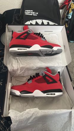 Jordan 4 retro (size 12)