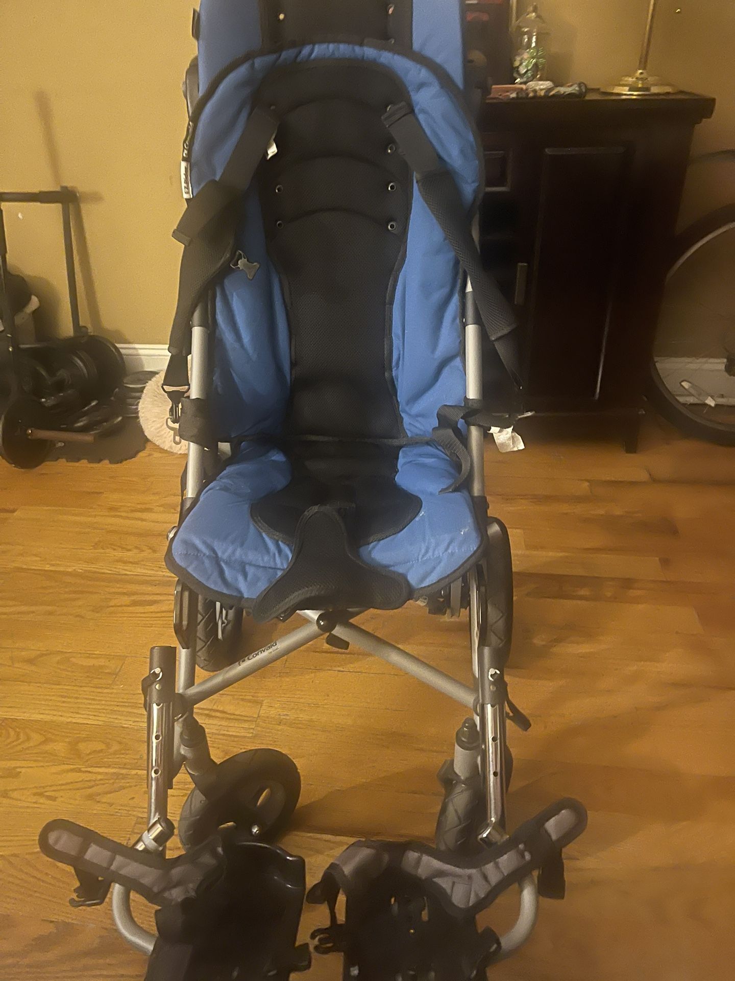 Convaid EZ rider adaptive stroller size 14