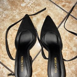 Black Fashion Nova Heels 