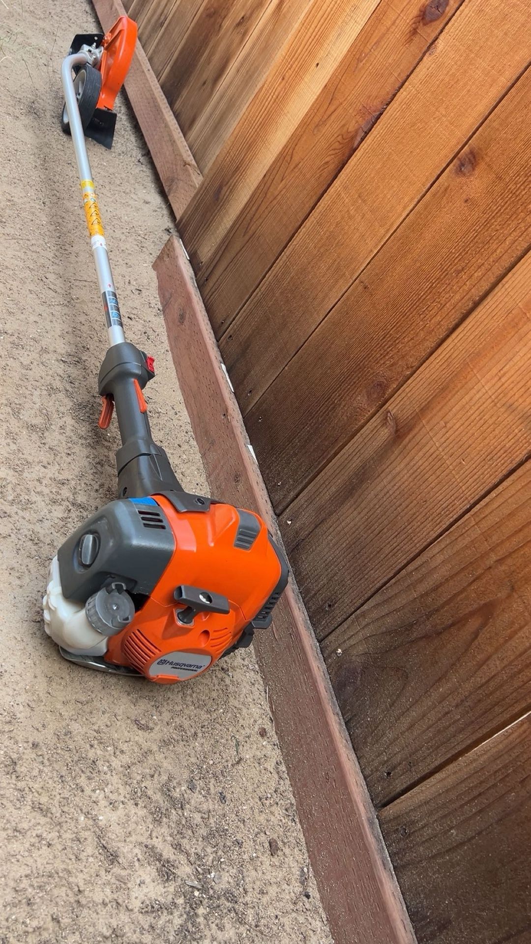 Husqvarna Edger Great Shape Like New $260
