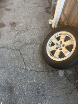 Toyota Prius rim and tire spare tire