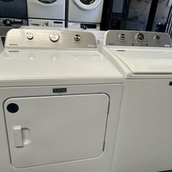 Maytag washer And Dryer Set 