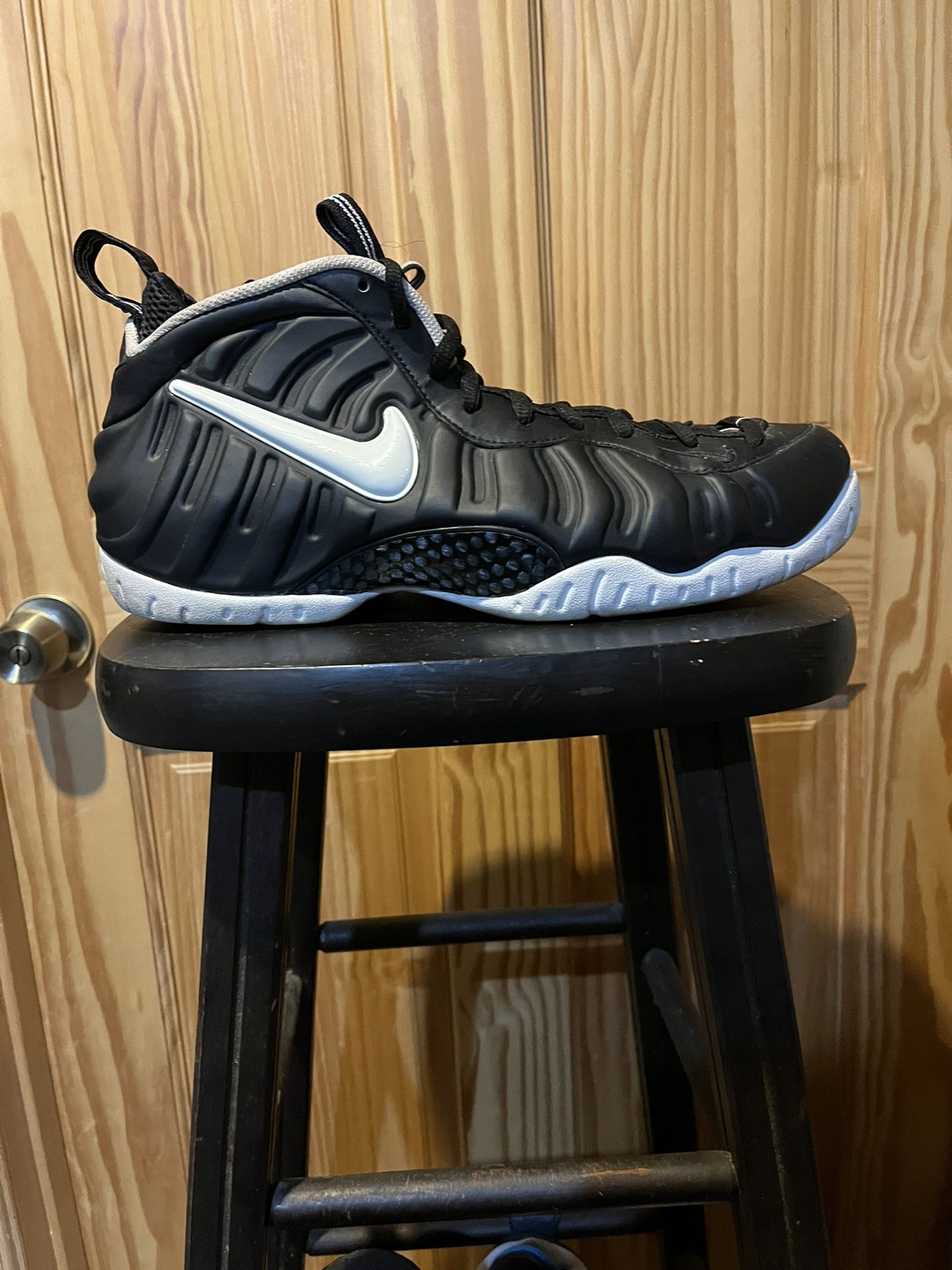 Dr Doom Foams Size 12
