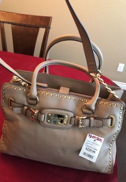Michael Kors Brand New purse price negotiable