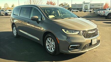 2023 Chrysler Pacifica