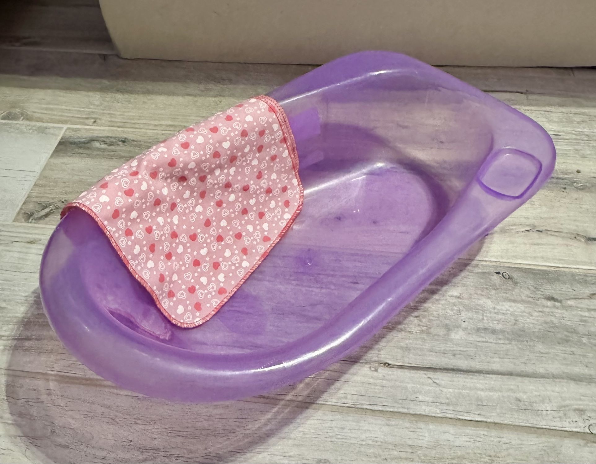 18” Doll Bathtub