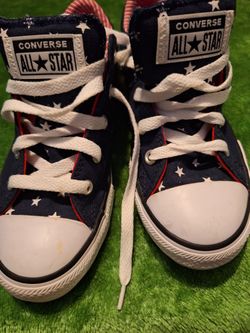 Converse  Tennis Shoes 👟 