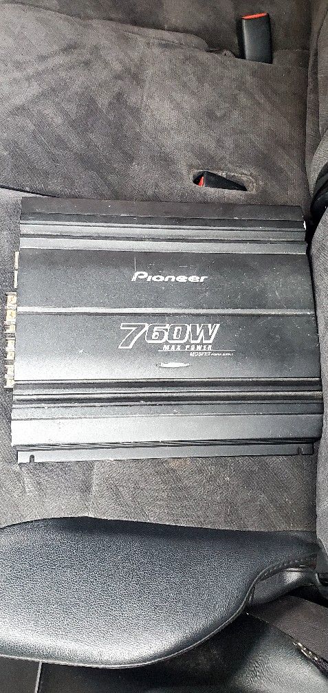 Pioneer Amp 760 watts
