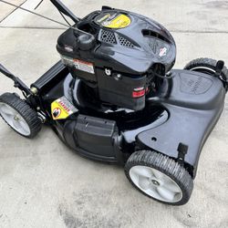 Yard Machine 21” Lawn Mower Electric Start Self Propelled Ready To Run