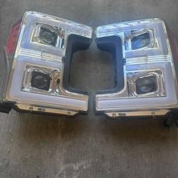 Dynamik Ford Super Duty Halogen Projector Headlights (2017–2020)