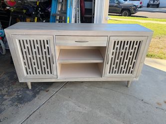 Mid-Century Modern TV Stand / Sideboard