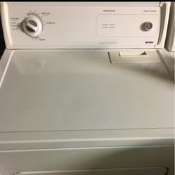 Kenmore Gas Dryer  Works Great 