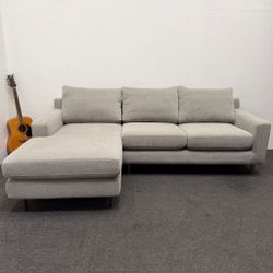 $1.250 · Brand New Interior Define : Sloan Left Chaise Sectional Couch - Silver Fox Chenille Fabric - Deliver