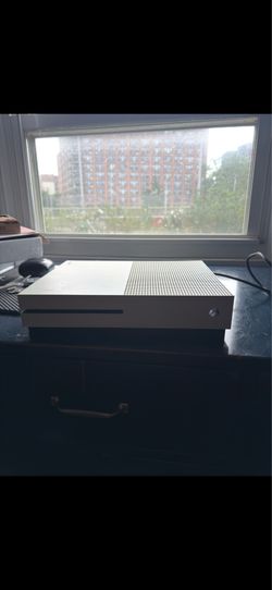 Xbox One S 500Gb