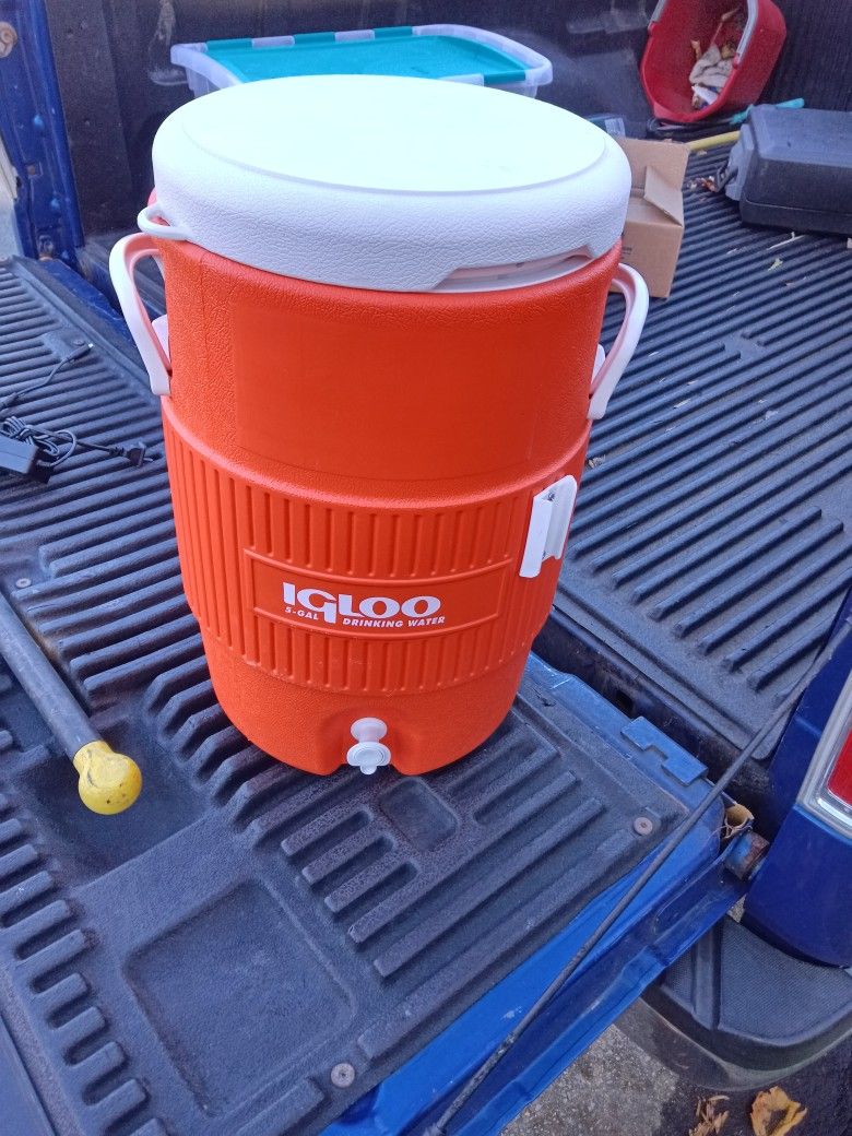 Igloo 5 Gallon Cooler