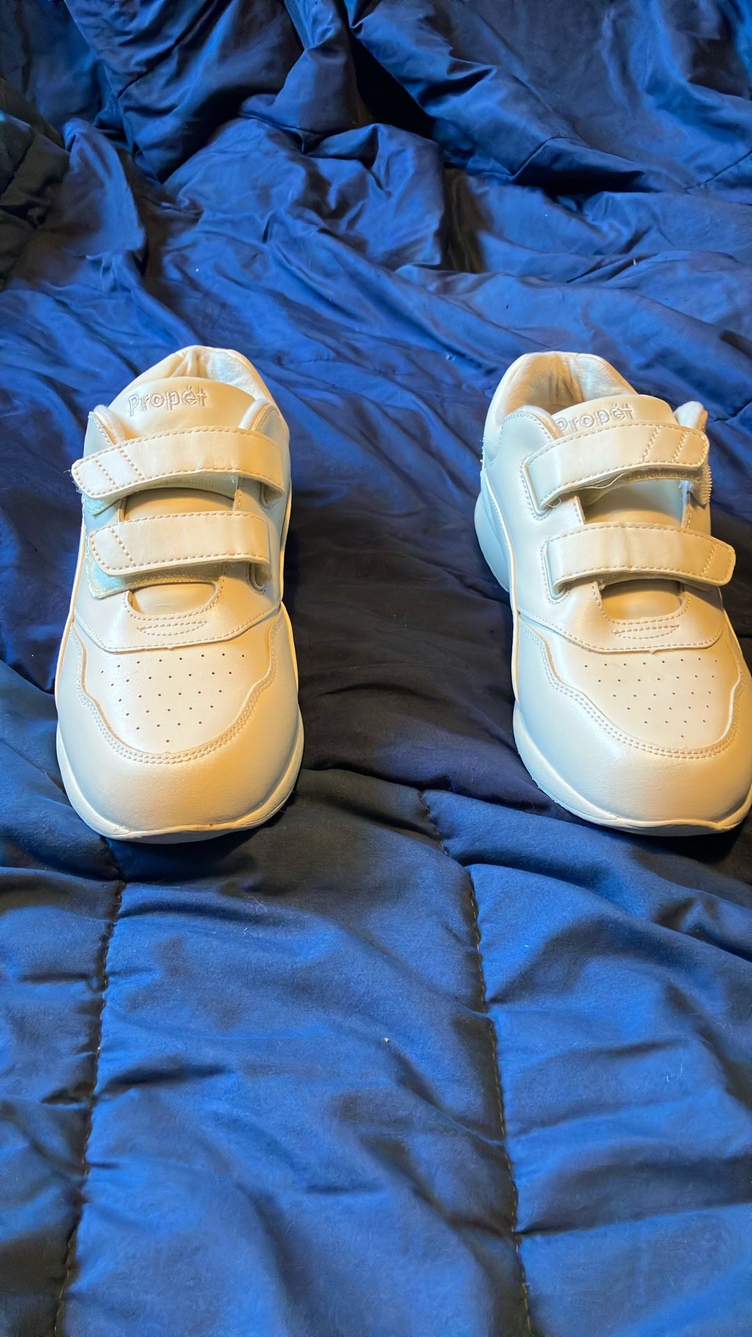 Propét Off White Male / Female Walking Shoes Light Damage