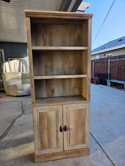 Rustic Wood Bookcase with Cabinet71x12x29