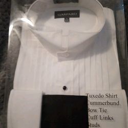 Men's White Tuxedo Shirt Set.  Size XL