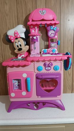 Play Kitchen