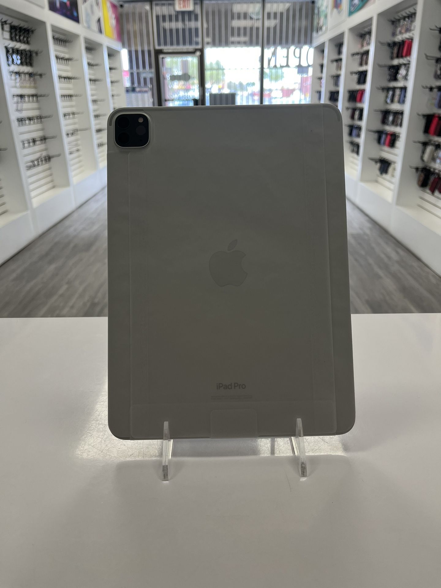 iPad Pro 11” 4th Gen WiFi Only 512gb