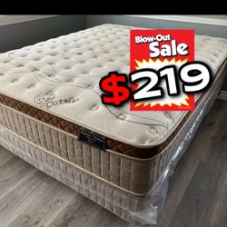 Queen Organic Cloud Edition Europillow Top Matres..  