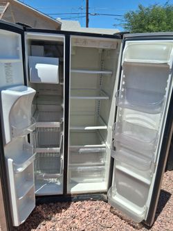 Refrigerador (trabaja muy bien )
