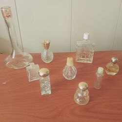 Old Antique Perfume Bottles.. 