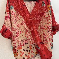 Women’s Blouses
