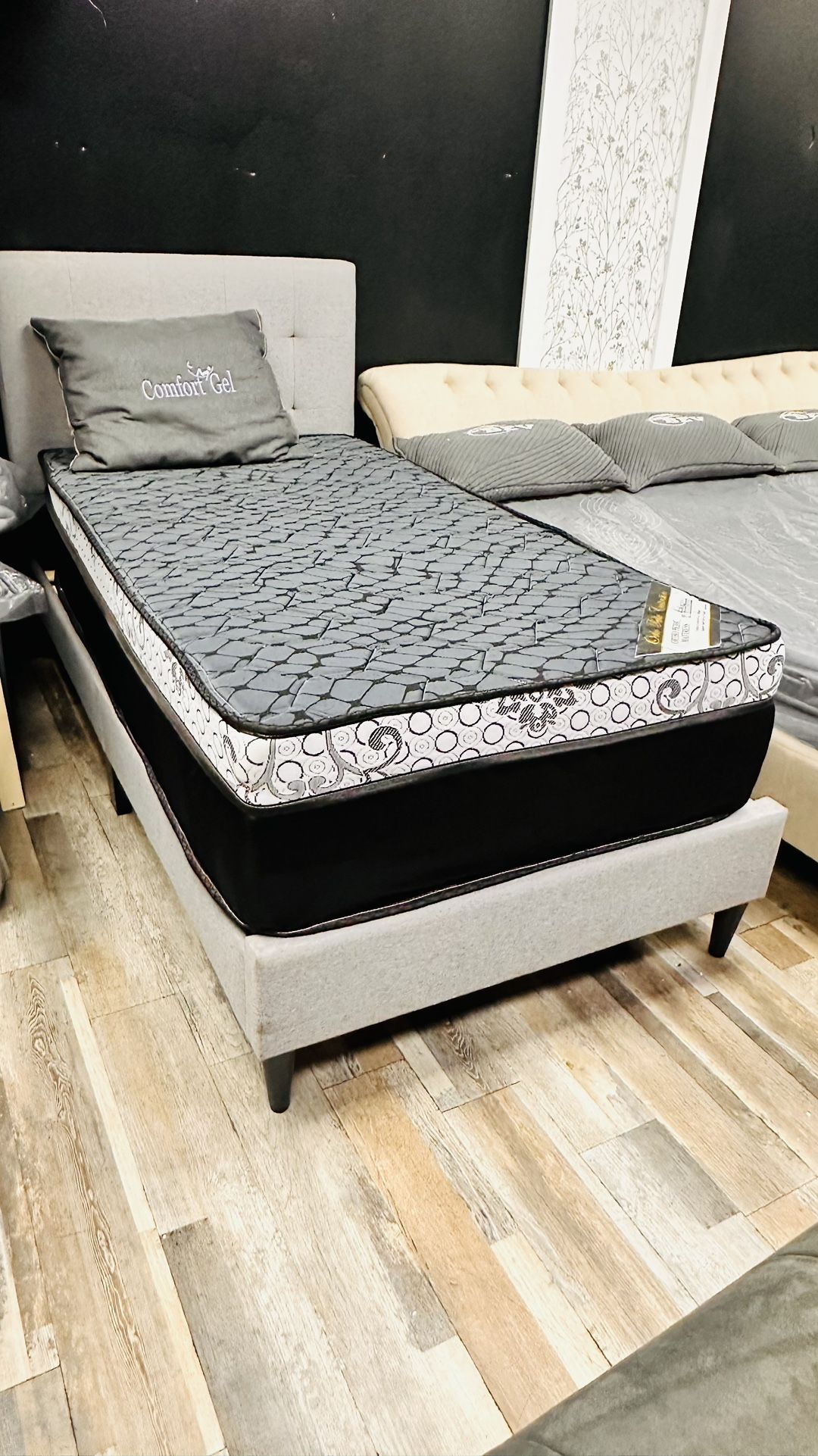 🛌 Queen Mattress Come With Bed Frame (Headboard & Footboard) + Box Spring – Ready for Delivery Today!