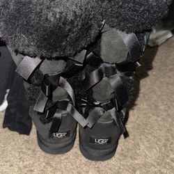 Ugg Size 8 sheep skin boots originally $250 now 150