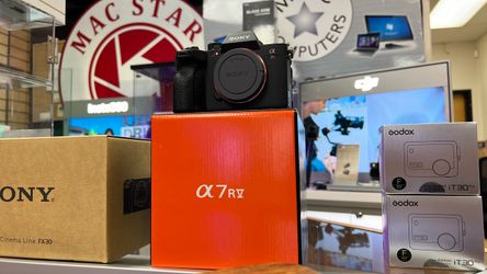 Sony a7 RV.  Open box