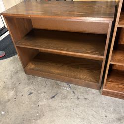 Bookshelf / Shelving