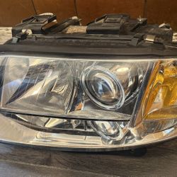 2000 Audi A6 Left headlight xenon 