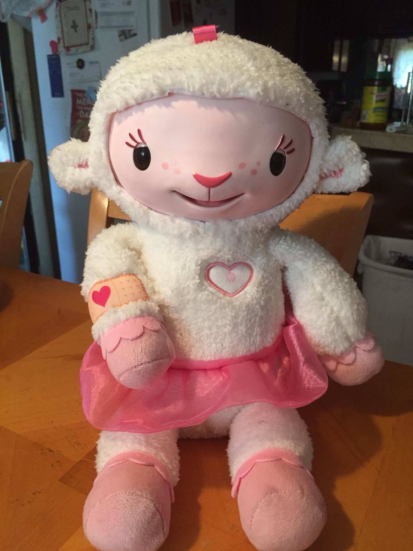 Doc McStuffins Take care of me Lambie, Disney